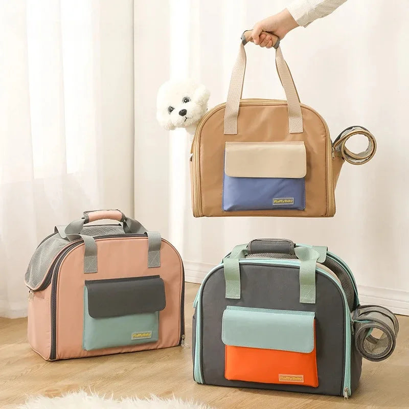 đ¶Sac multifonctionnel pour chien : le compagnon idĂ©al pour vos voyages, conçu spĂ©cialement pour le transport de vos animaux de compagnie. Un espace confortable