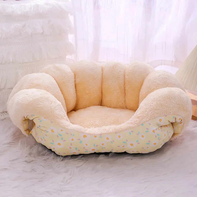 đGrĂące Ă notre CanapĂ© d'Hiver super doux, votre compagnon Ă quatre pattes mĂ©rite un espace de repos aussi confortable que chaleureux pendant les mois froids ?