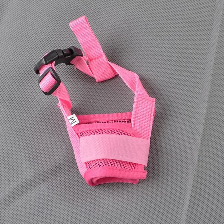 🐕 Découvrez notre muselière pour chien respirante et ajustable. Promenez votre compagnon en toute sérénité sans compromettre son confort respiratoire !