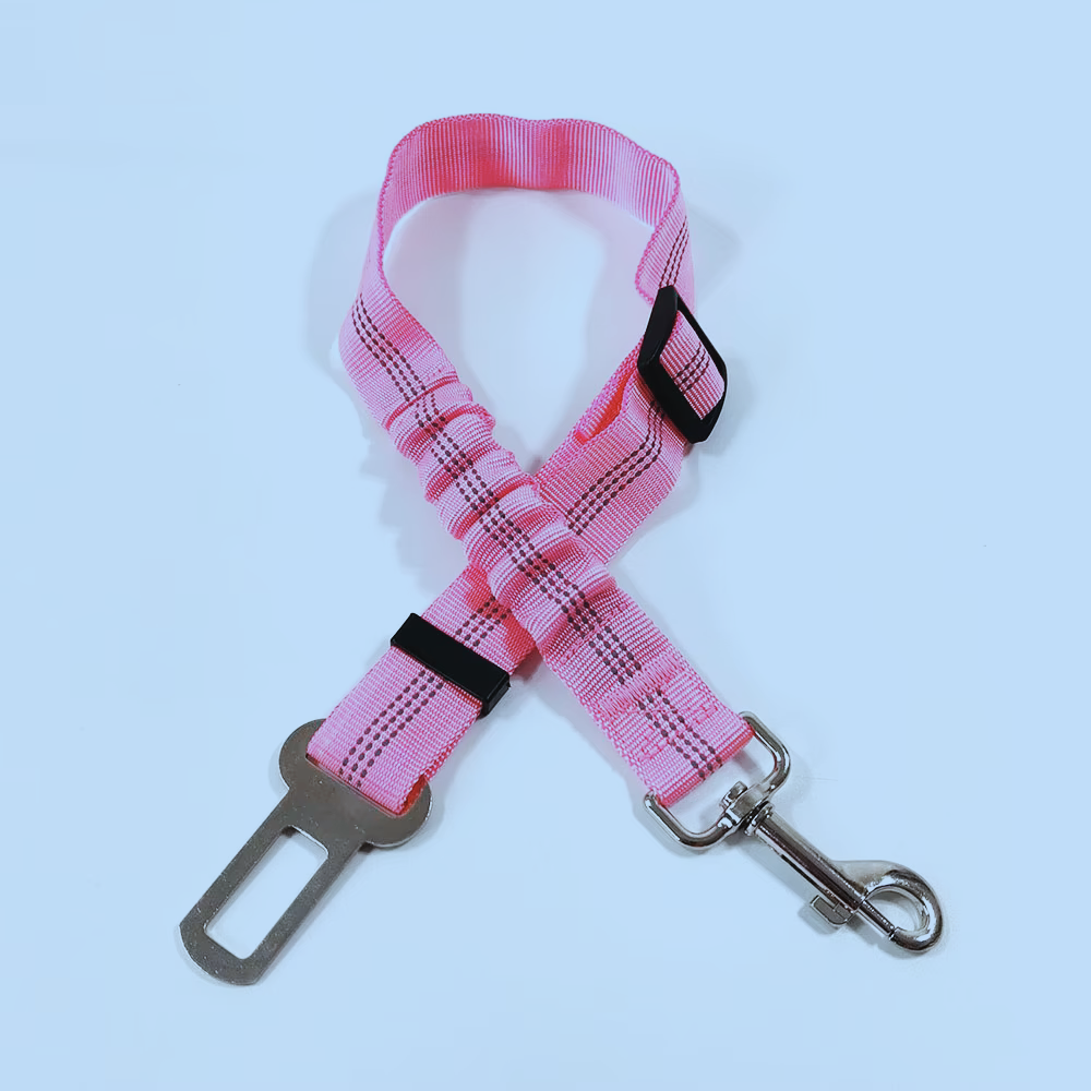 Ceinture de sécurité pour chien réglable - rose  Adjustable Dog Car Seat Belt ™