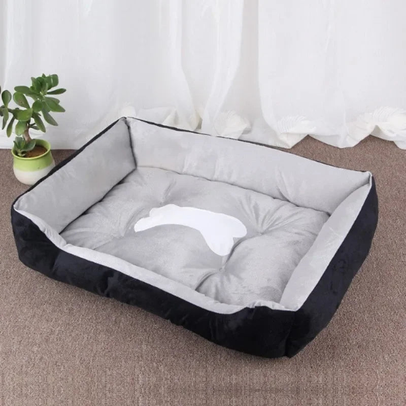 🐾 Offrez à votre fidèle compagnon un lit pour chien alliant confort suprême et style. Découvrez notre gamme adaptée à toutes les tailles, lavable et durable !